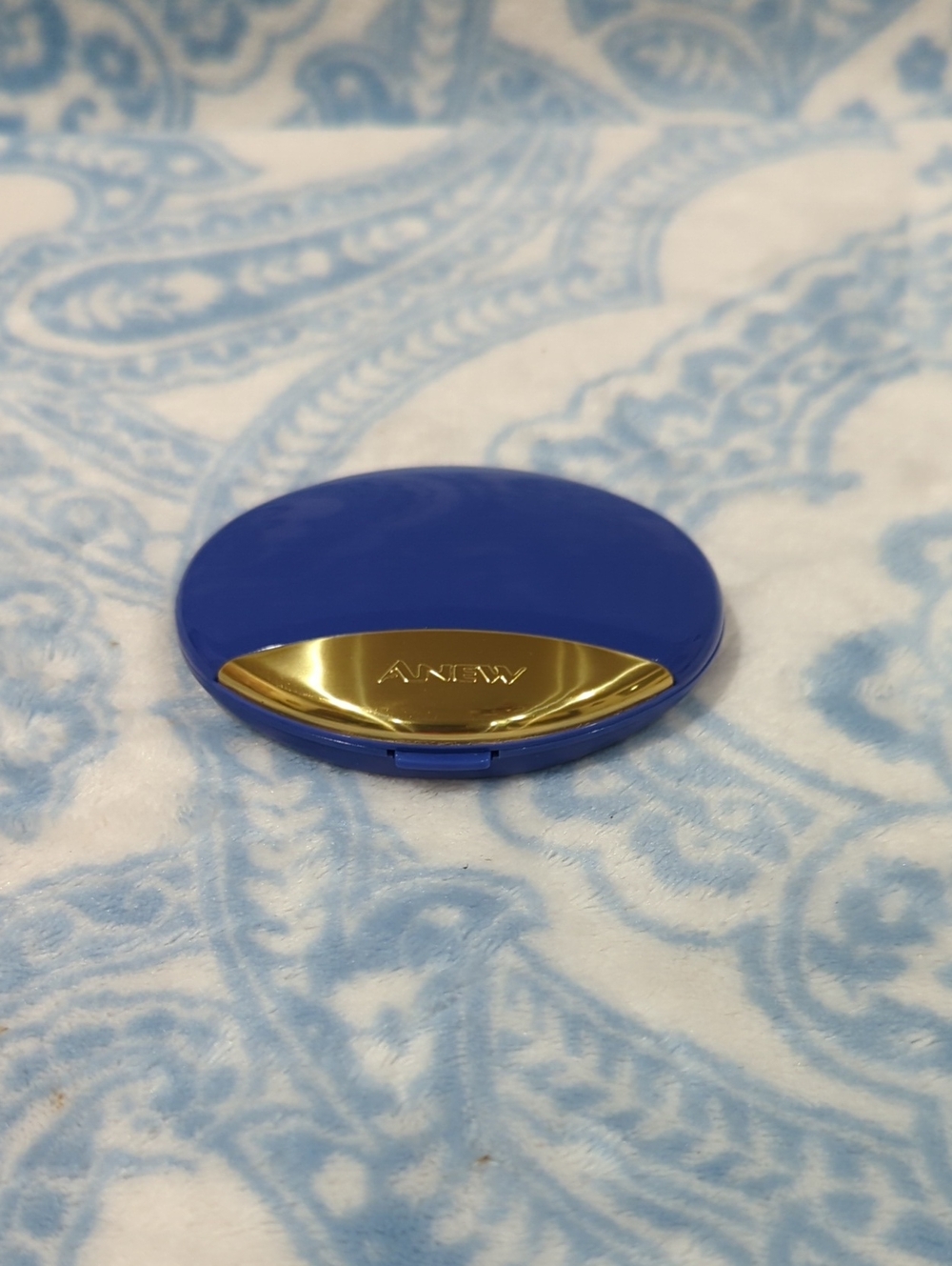 Pressed Face Powder Compact Complete With Sponge & Mirror
